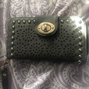 BKE wallet/ wristlet